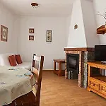 Country house Apartaments Casa Macia Roni Roni